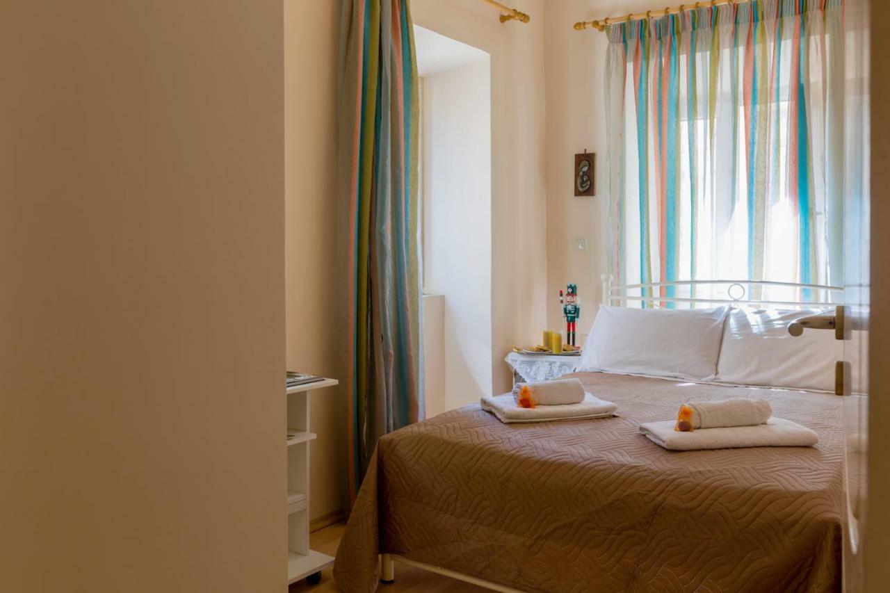 Heart Of The Old Town Apartment Corfu  Esterno foto